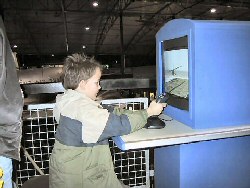 Een van de Flight Simulator consoles in het Museum